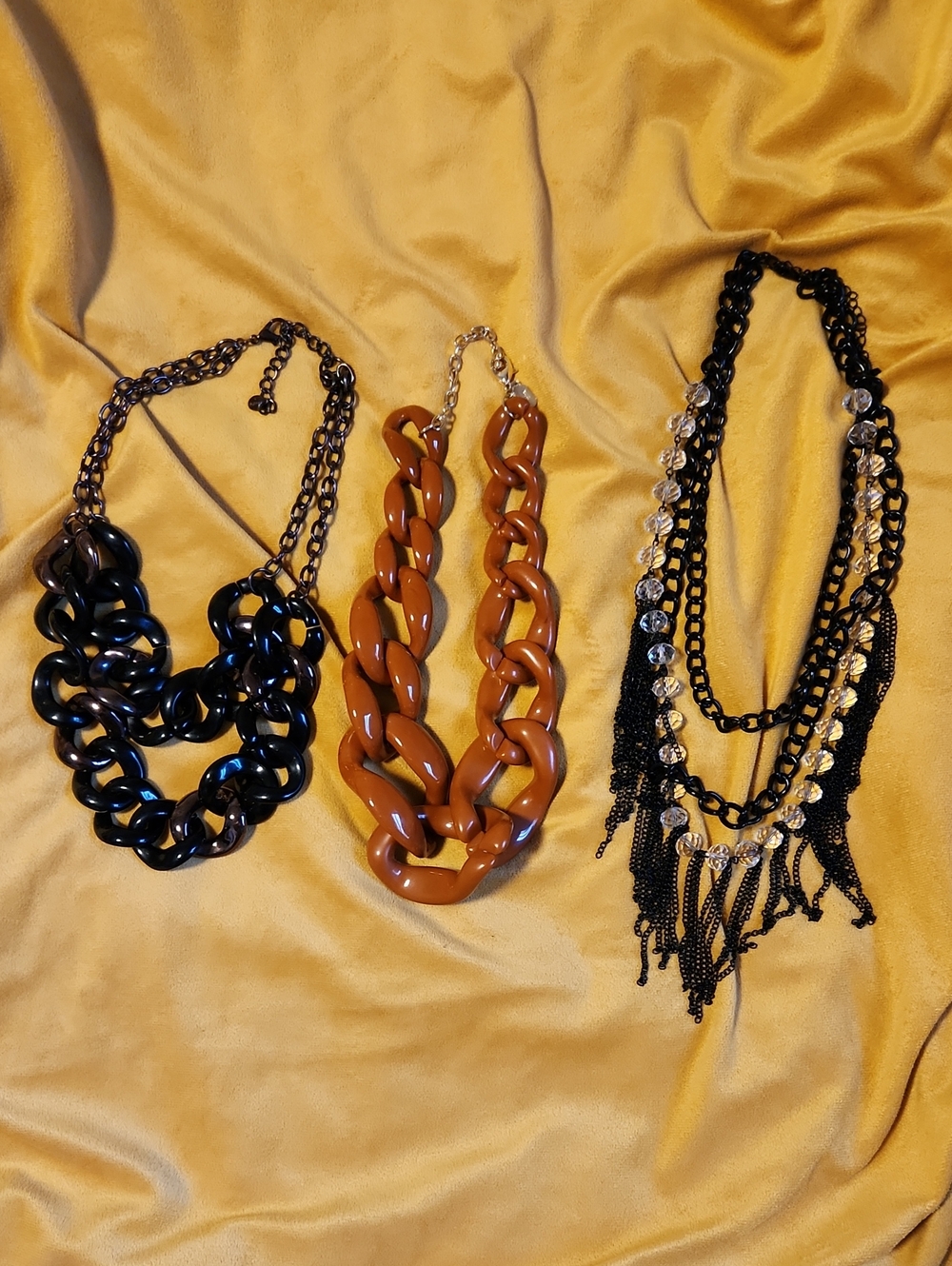 Women’s Chunky Resin Link Necklace Set